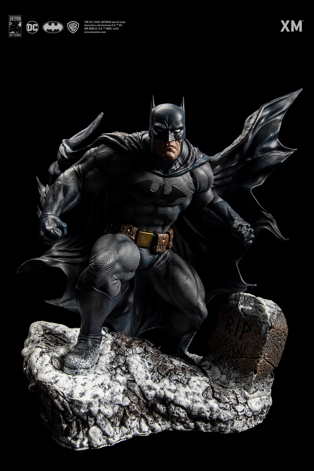 XM BATMAN-HUSH DC 1/6 SCALE - Toragon HE